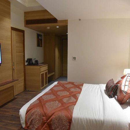 Best Western La Vista Pathankot Pathānkot Exterior foto