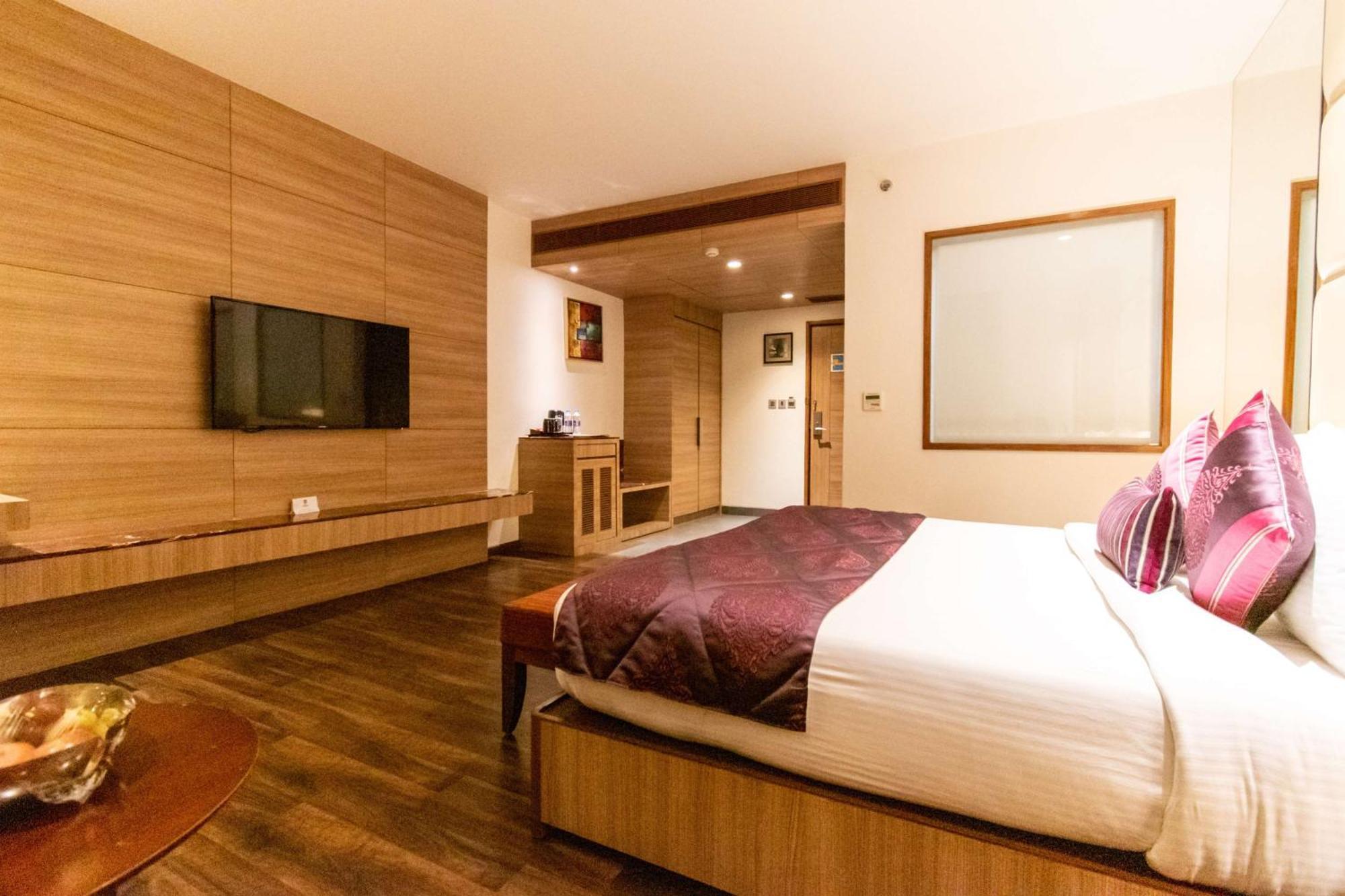 Best Western La Vista Pathankot Pathānkot Exterior foto