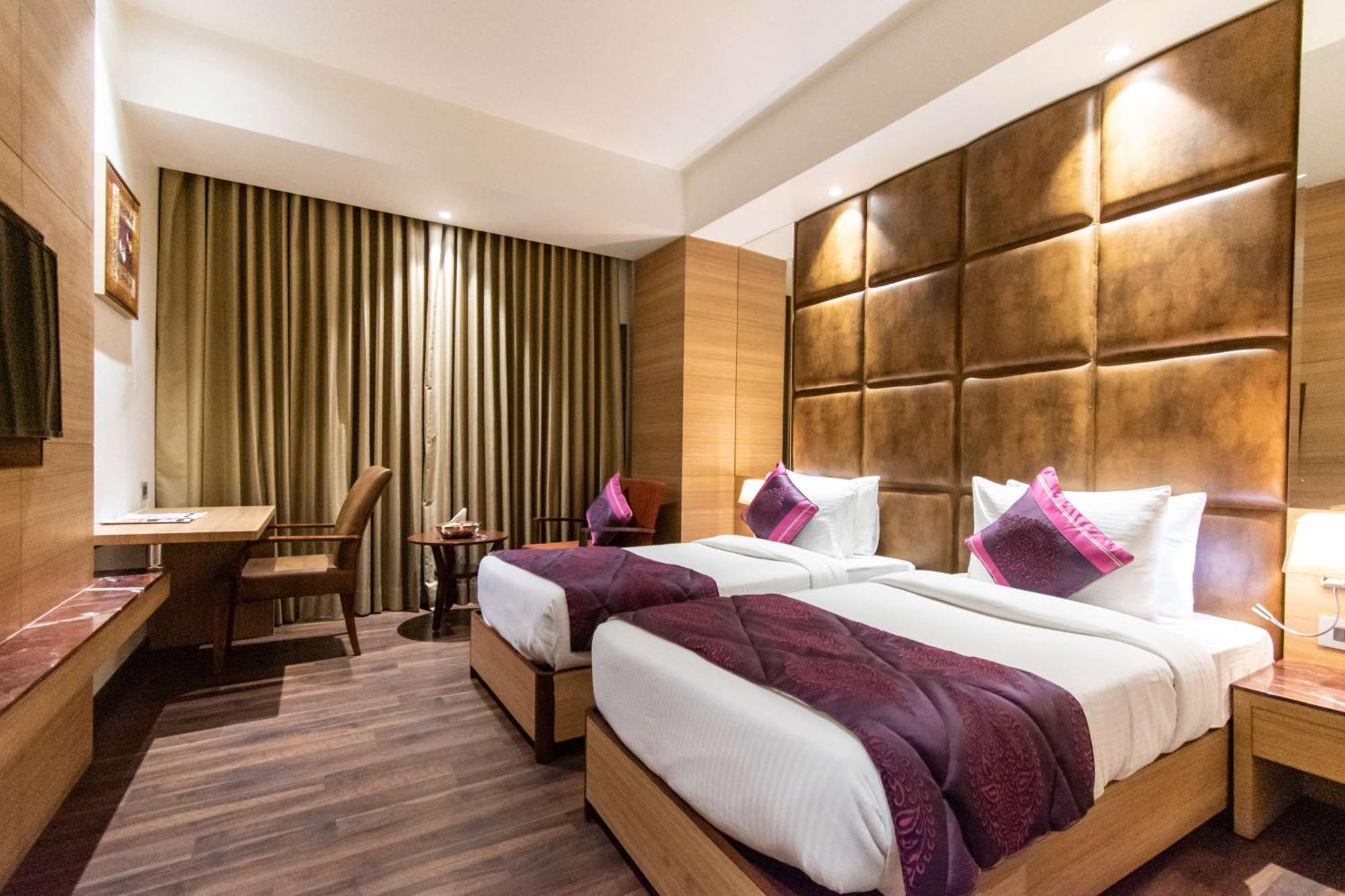 Best Western La Vista Pathankot Pathānkot Exterior foto