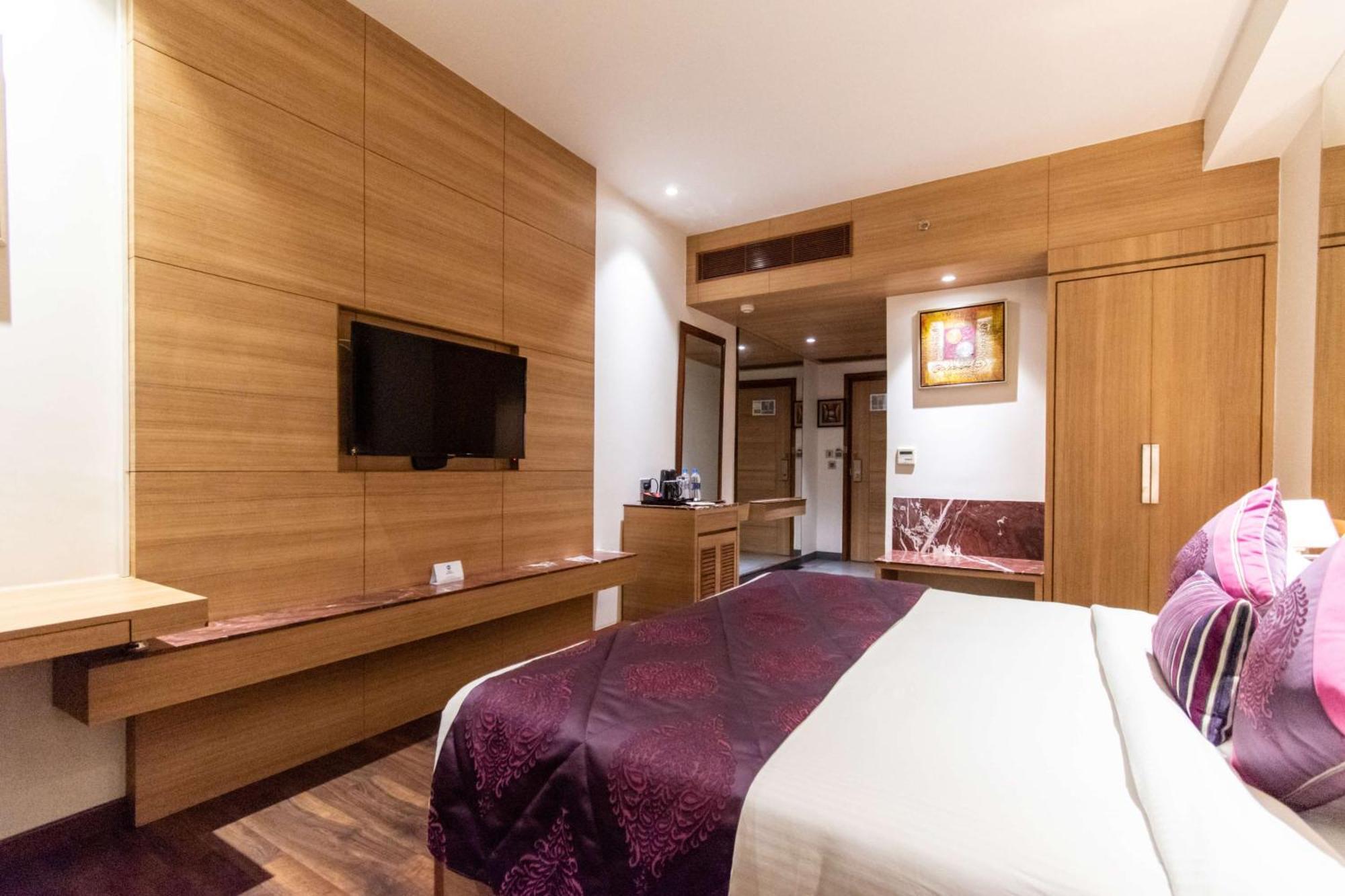 Best Western La Vista Pathankot Pathānkot Exterior foto