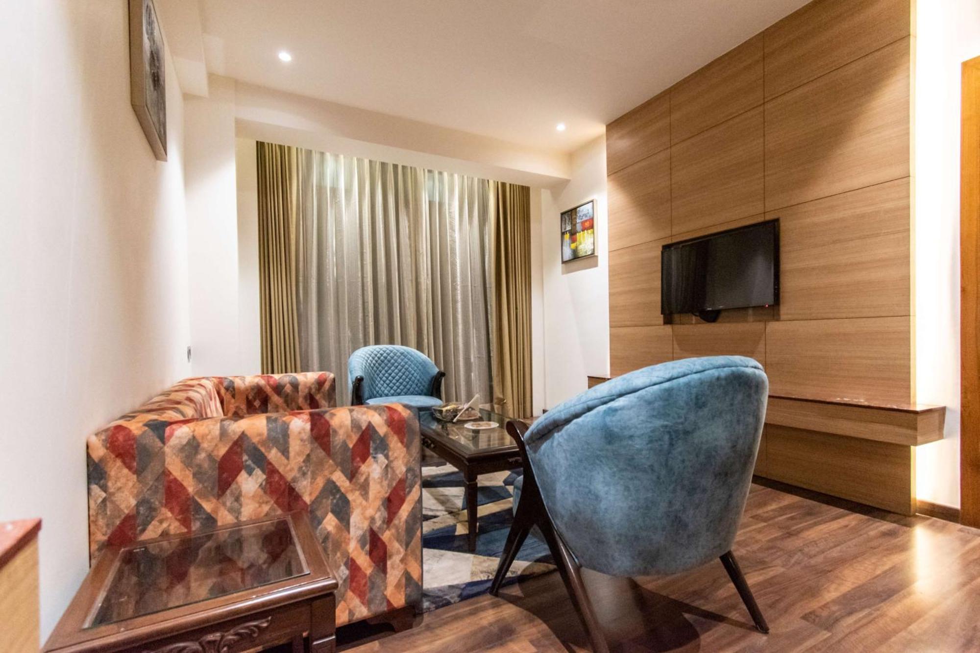 Best Western La Vista Pathankot Pathānkot Exterior foto
