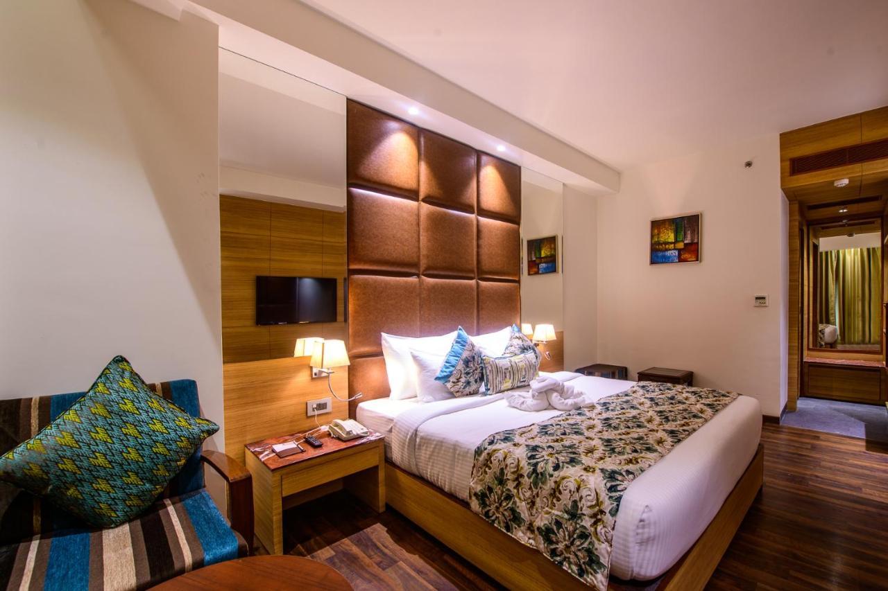 Best Western La Vista Pathankot Pathānkot Exterior foto
